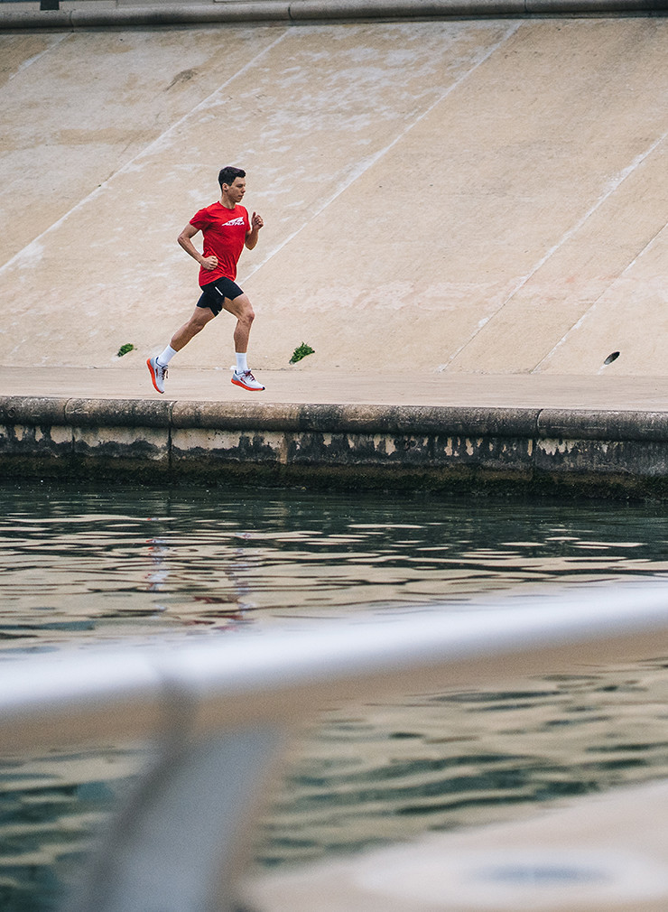 NEUTRAL VS DYNAMIC SUPPORT SHOES ΟΥΔΕΤΕΡΑ ΠΑΠΟΥΤΣΙΑ